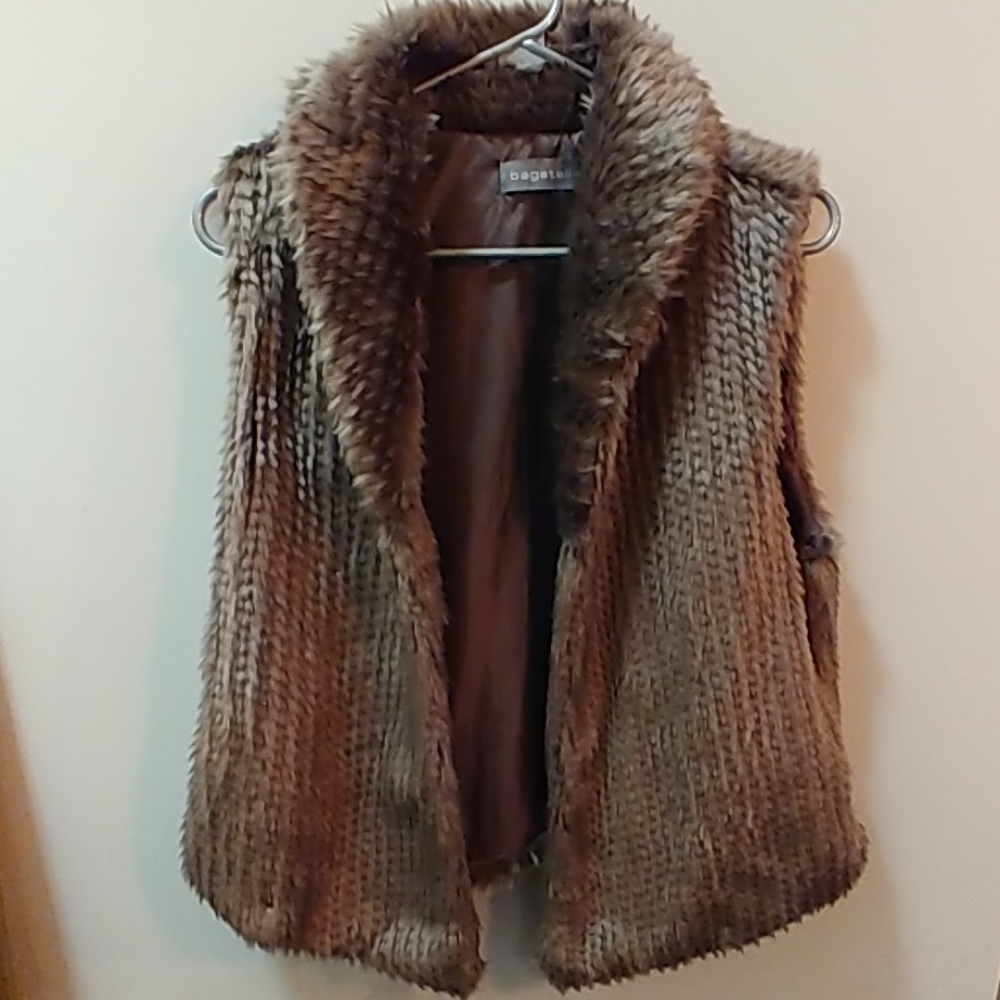 Collared faux fur vest